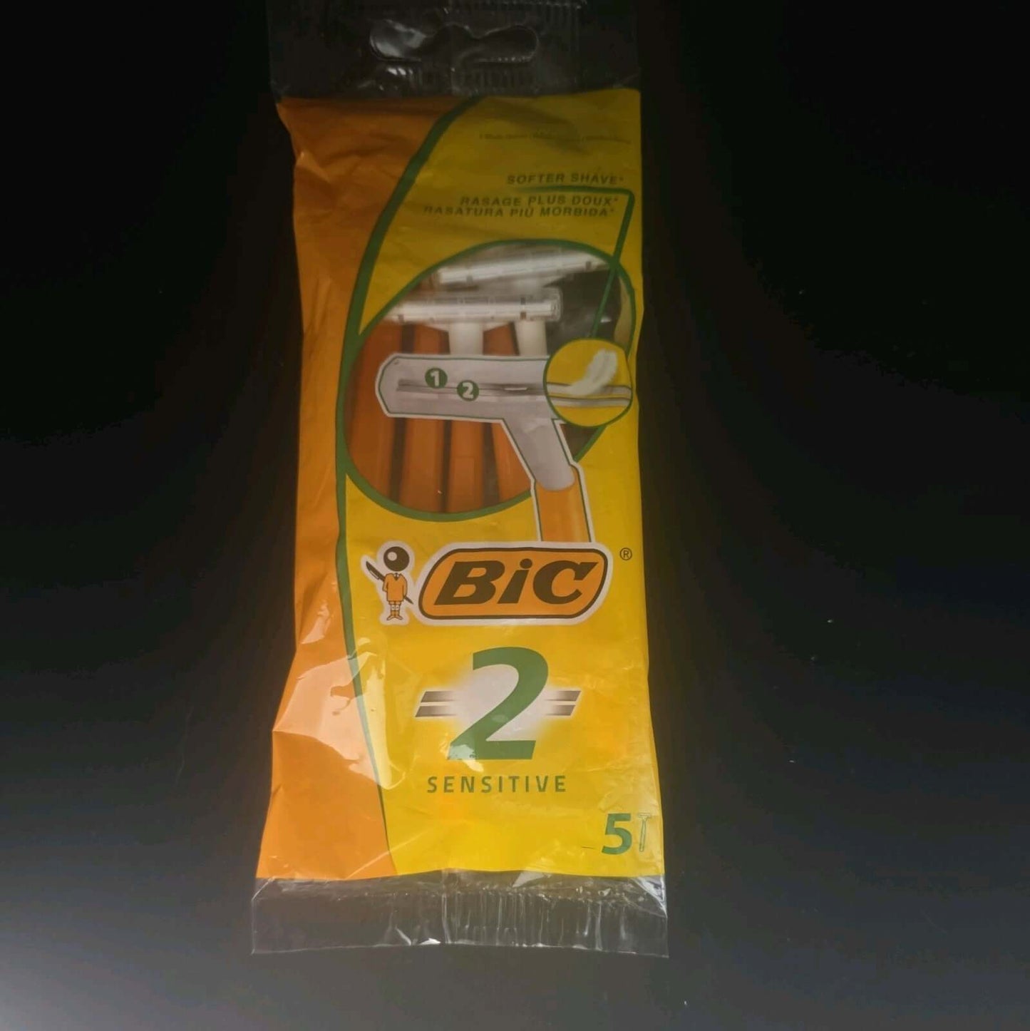 Bic 2 Sensitive Disposable Razor - Pack of 5 by BIC