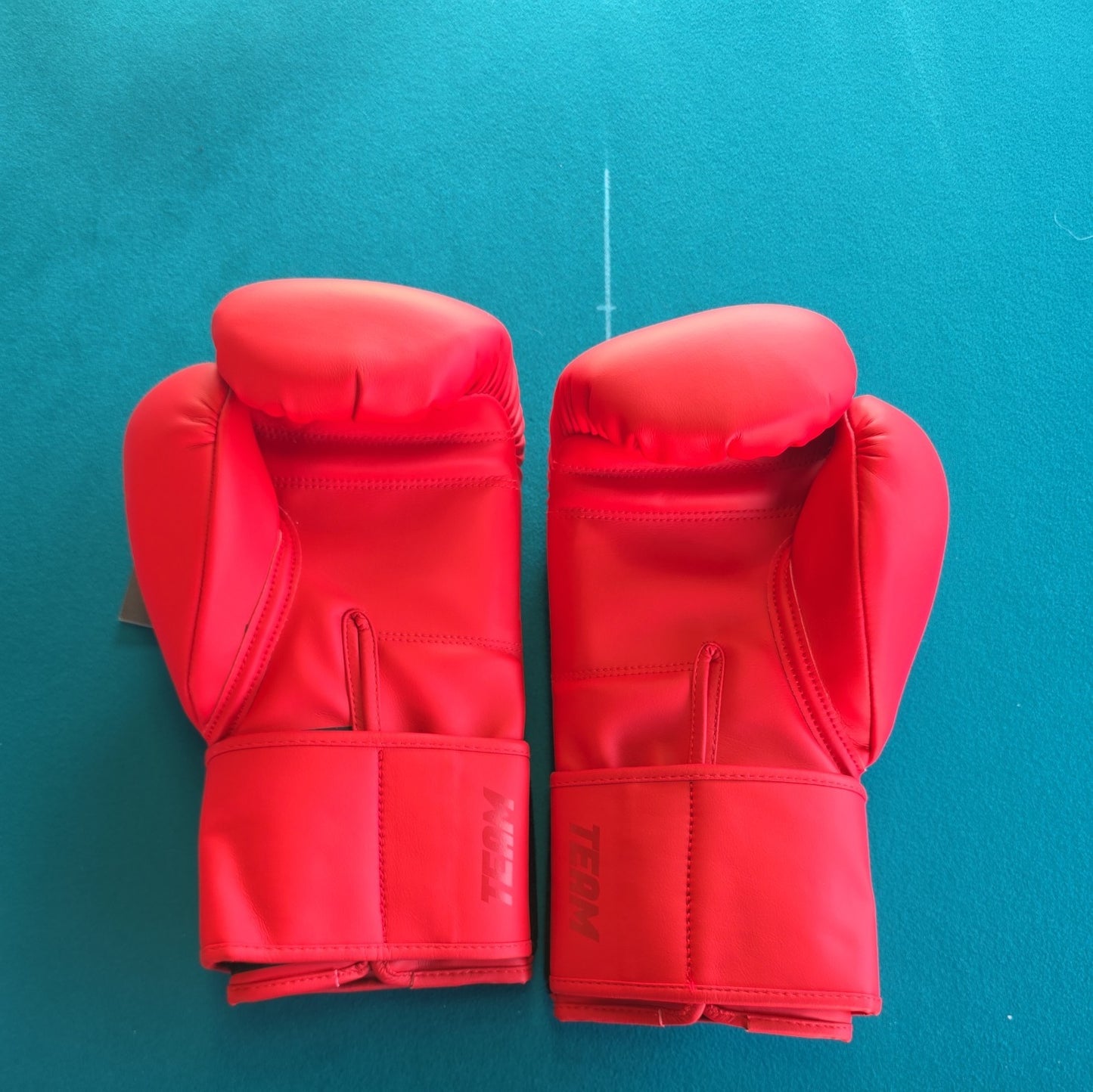 Fly Superloop Sparring Gloves - Team Red 16oz Adult Unisex by Fly