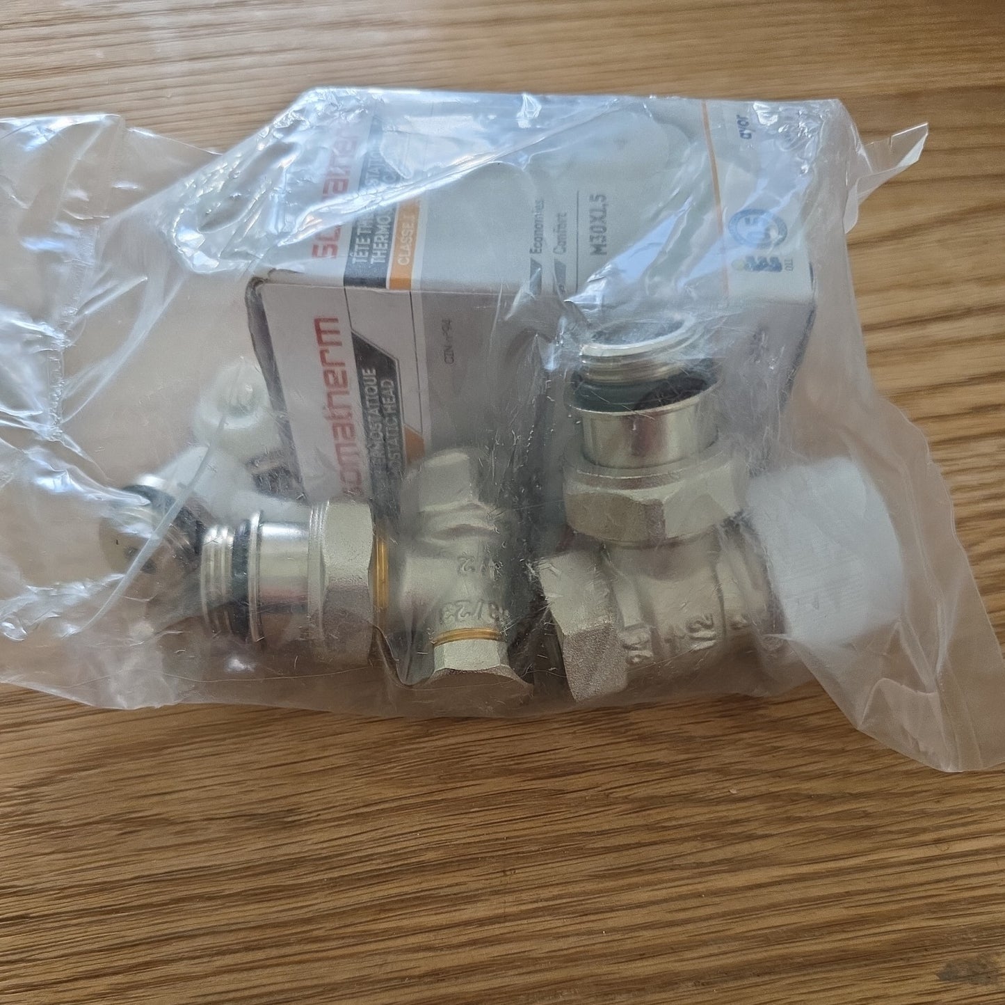 Somatherm 555 Thermostatic Radiator Valve Full Kit by somatherm