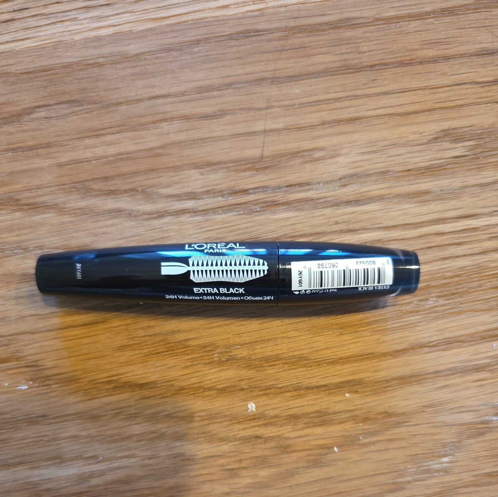 L'Oreal Paris Mega Volume Collagene 24H Mascara - Extra Black by L'Oréal