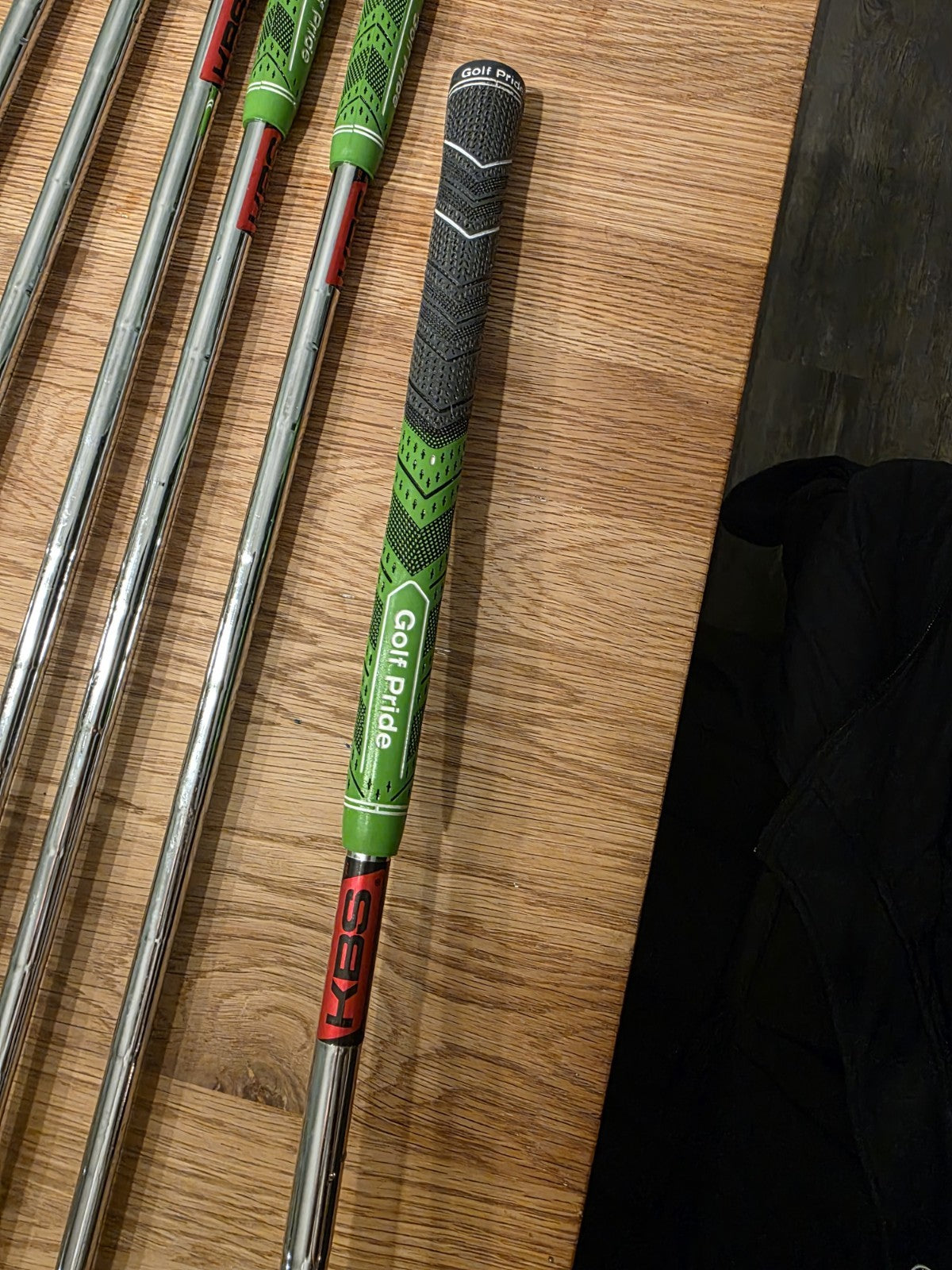 Sub 70 699 Pro V3 Irons 4-GW Set - KBS Tour Stiff Right Handed by Sub 70