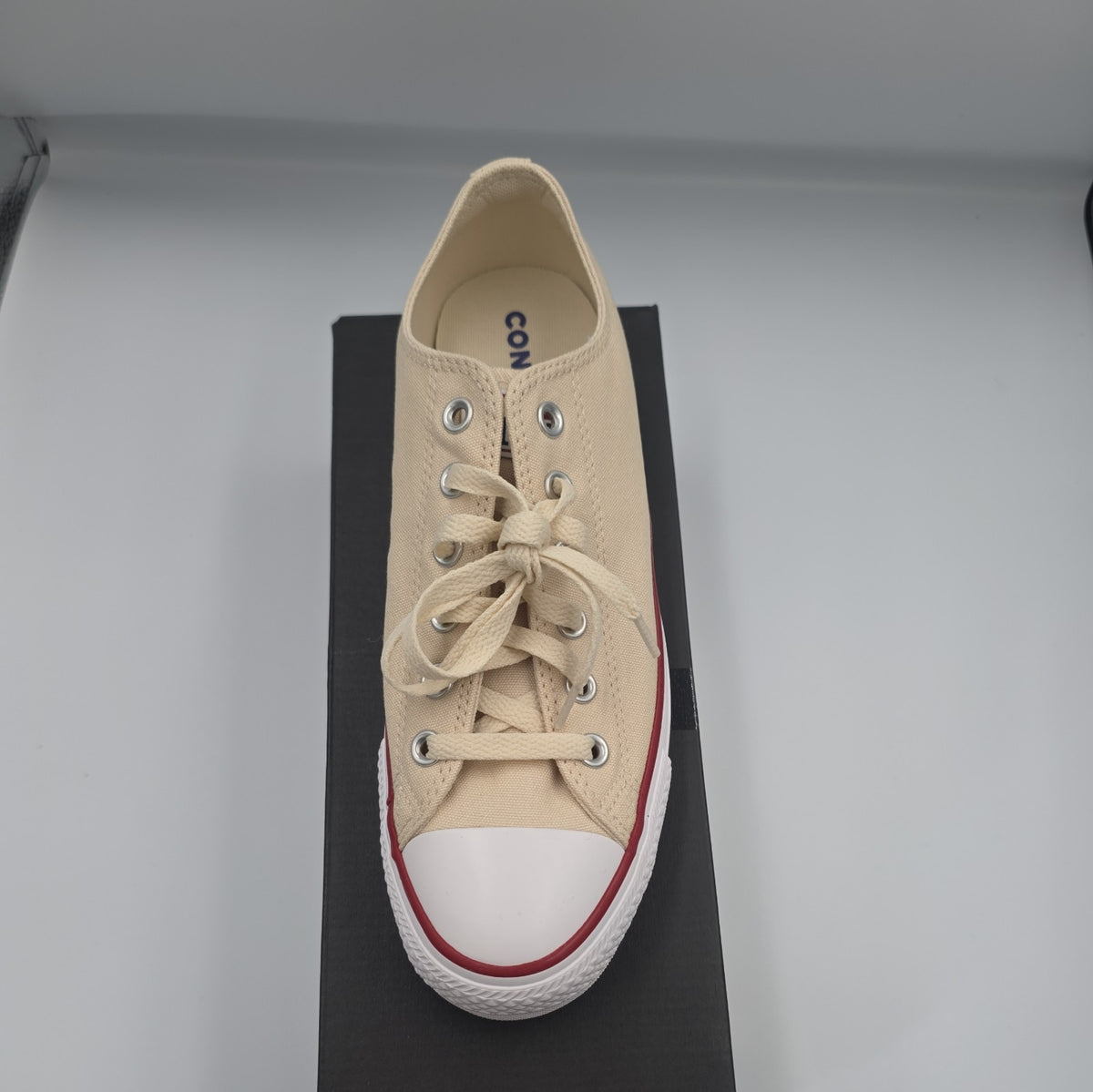 Converse CTAS OX *Natural Ivory* Low Top 159485C Brand New Mens size 8