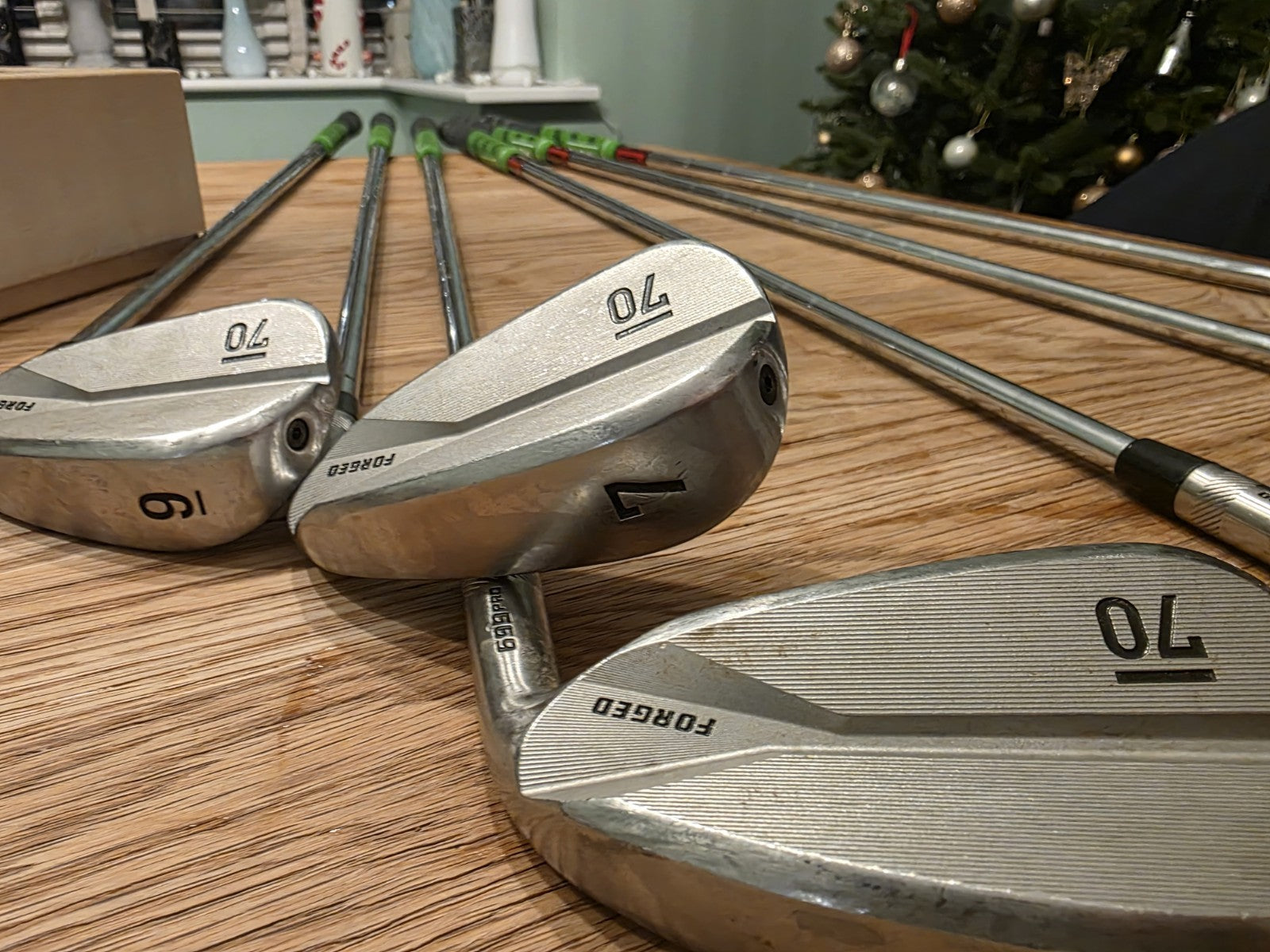 Sub 70 699 Pro V3 Irons 4-GW Set - KBS Tour Stiff Right Handed by Sub 70