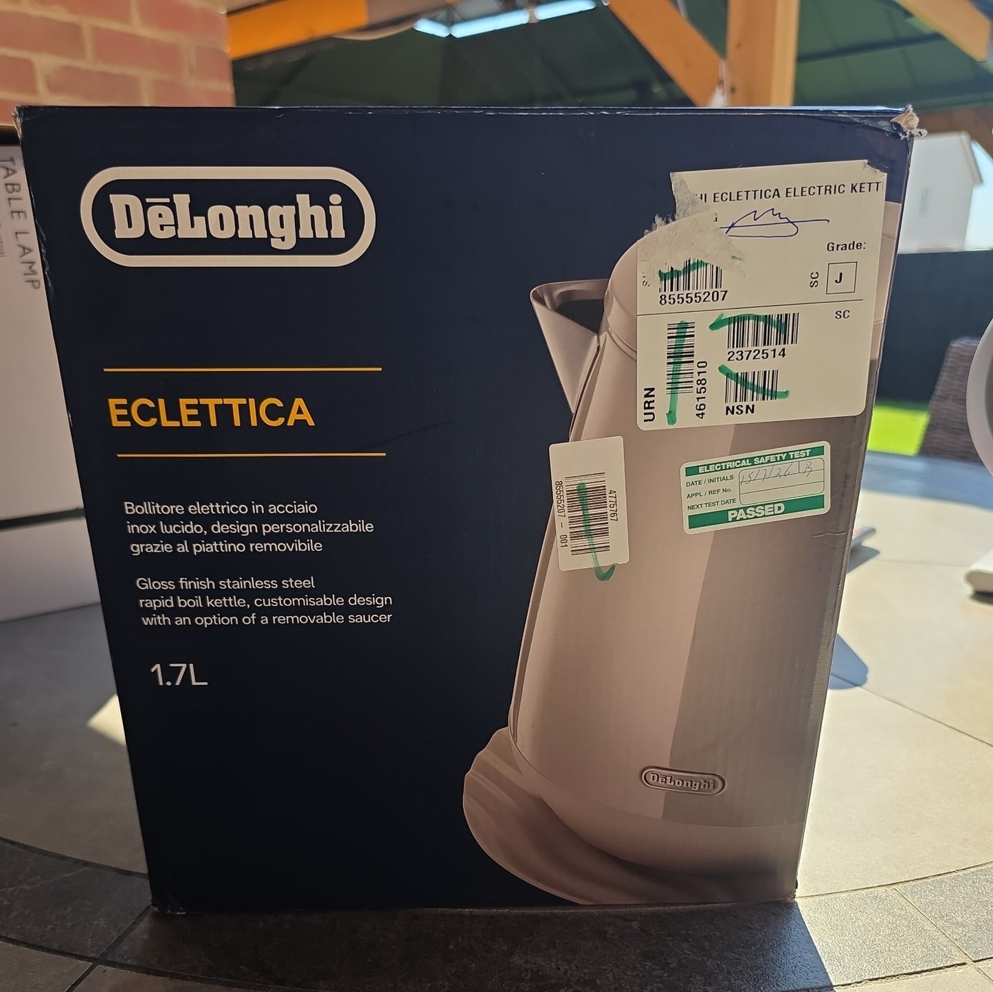 Delonghi Eclettica 1.7L Kettle in Beige |  | KBY3001BG